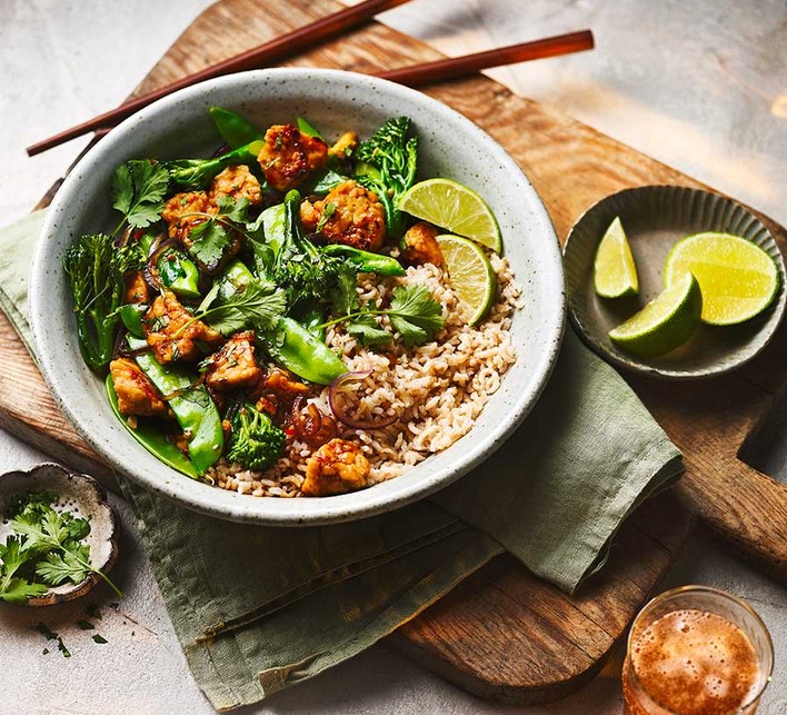Sticky tempeh stir-fry